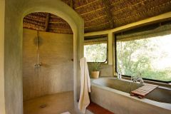 El-Karama-Lodge-bathroom