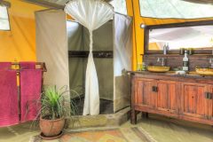 Kicheche-Laikipia-Camp-Bathroom-1024x576