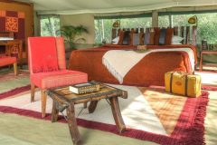 Kicheche-Laikipia-Camp-Tent-Interiors2-1024x576