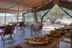 Kicheche-Laikipia-buffet-setup-1024x576