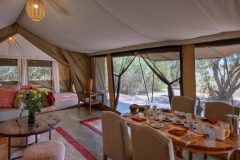 Kicheche-Laikipia-family-suite-dining-area-1024x576