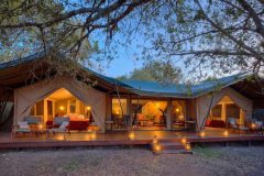 Kicheche-Laikipia-family-suite-exterior-1024x576