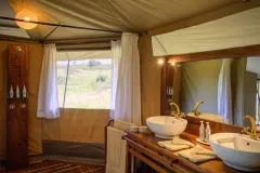 Kicheche-Mara-bathroom