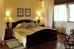 suite-bedroom-at-kilaguni-serena