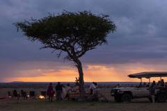 mahali-mzuri-bush-sundowners