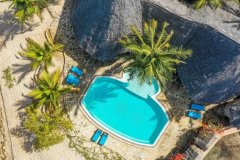 Poolaerial