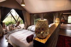 Great-Plains-Mara-Nyika-Camp-guest-suite-single-beds