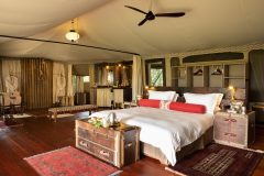 Great-Plains-Jahazi-Suite-at-Mara-Plains-bed