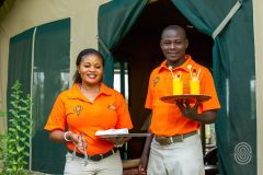 welcome-experience-at-mbuzi-mawe-serena-camp