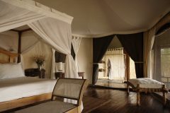 Mara_Ngare_Accommodation_Bedroom_Interior_5