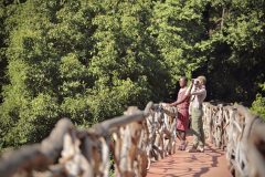 Birdwatching-walk-way-to-tents