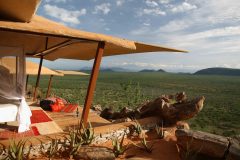 Bedroom-in-Saruni-Samburu-Villa-3