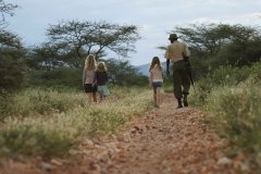 Bush-walks-with-Saruni