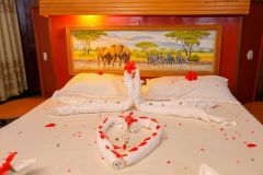 Standard-Double-HoneymoonRoom-Garden-View