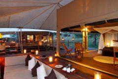family-tent-interior-2000x927