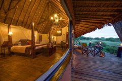 Tawi-Lodge-Room-