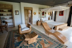 Luxurious-SuiteHome-Page