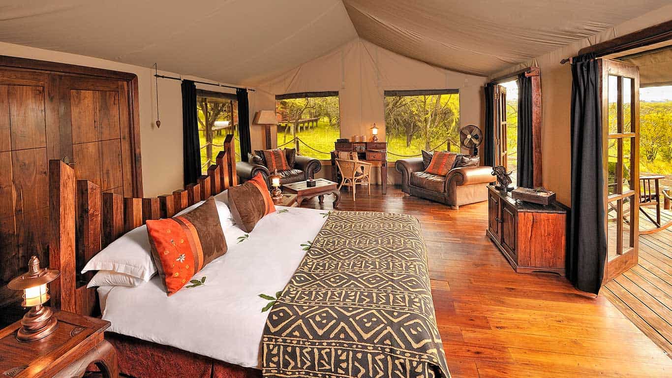 Safari hotels in Serengeti National park 