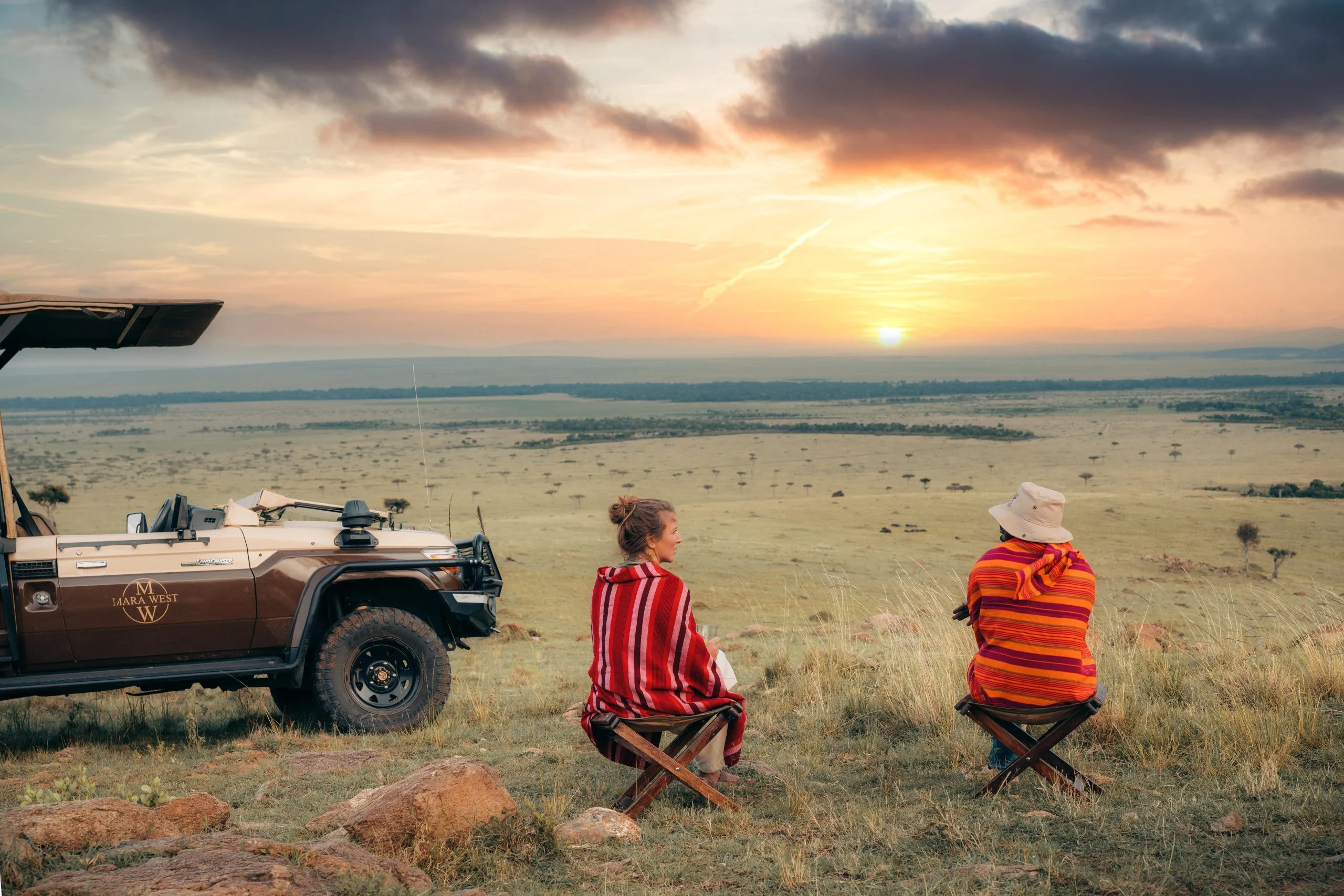 Mara West Sundowner